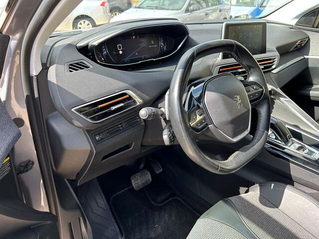PEUGEOT 3008 ALLURE 1.2 E-THP AUTO SPANISH LHD IN SPAIN 43000 MILES SUPER 2020